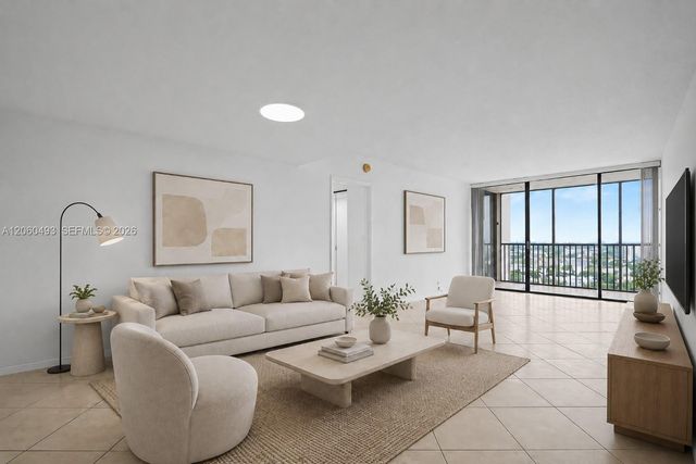 20335 W Country Club Dr 1702, Aventura, FL 33180