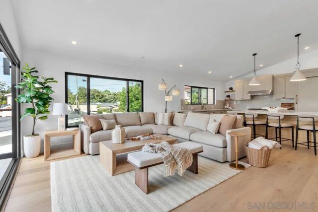 235 El Chico Lane, Coronado, CA 92118