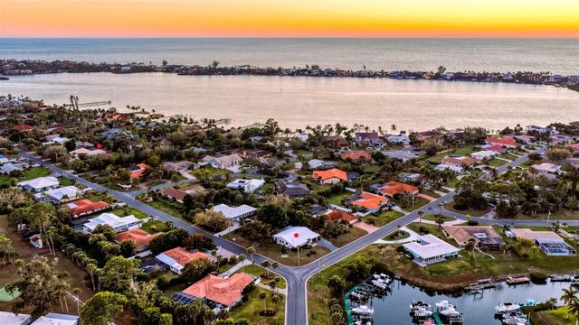 401 PICASSO DRIVE, Nokomis, FL 34275