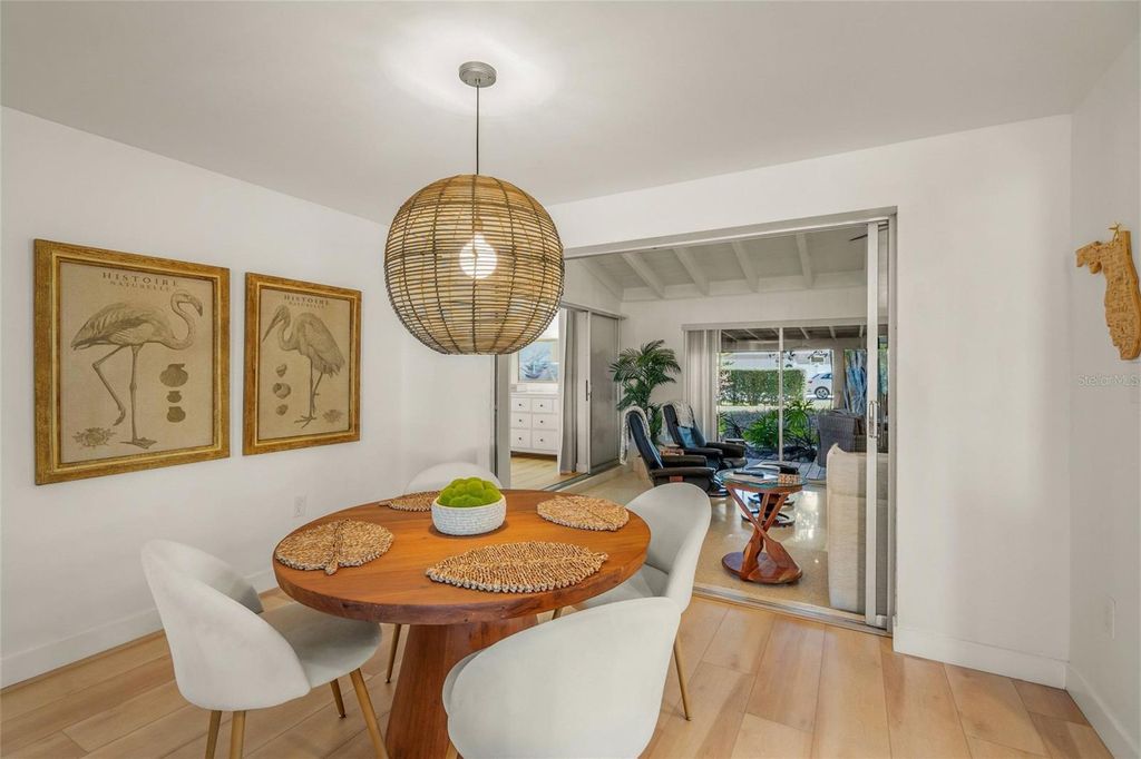 Image 11 of property listing at 401 PICASSO DRIVE, Nokomis, FL 34275