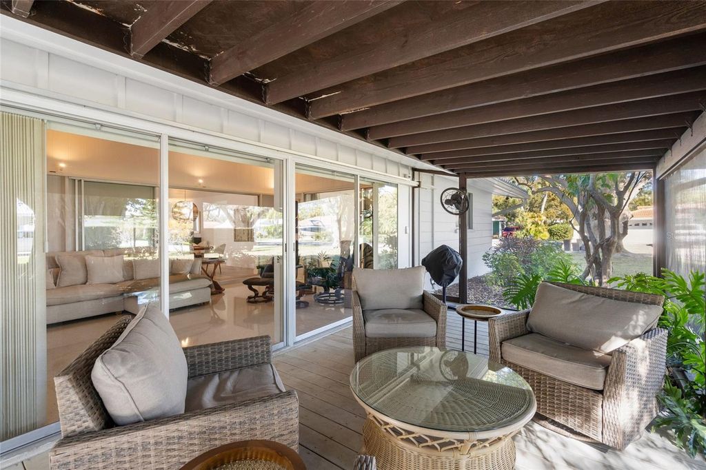 Image 36 of property listing at 401 PICASSO DRIVE, Nokomis, FL 34275