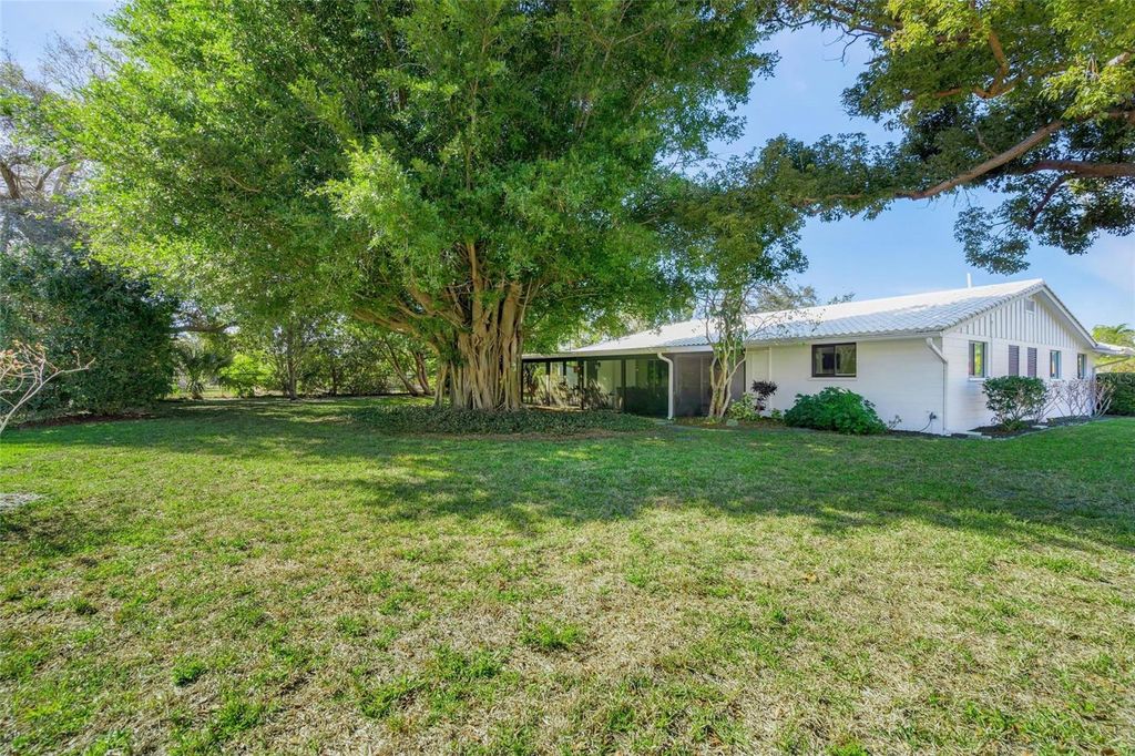Image 47 of property listing at 401 PICASSO DRIVE, Nokomis, FL 34275