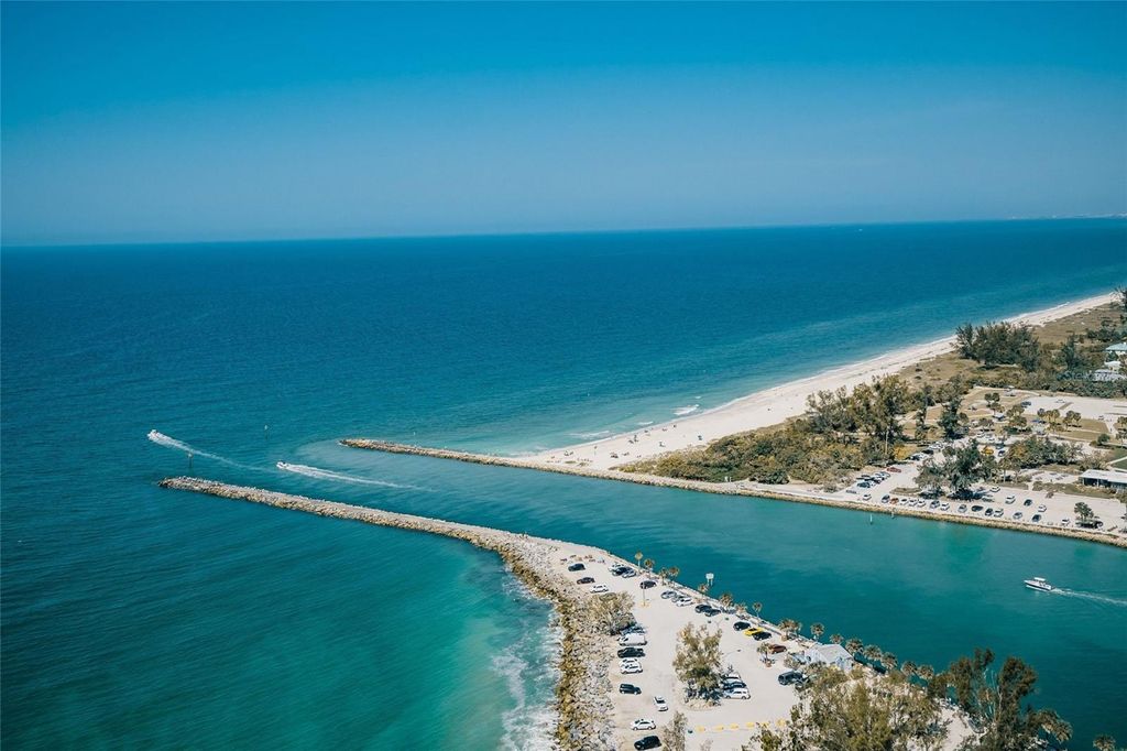 Image 67 of property listing at 401 PICASSO DRIVE, Nokomis, FL 34275