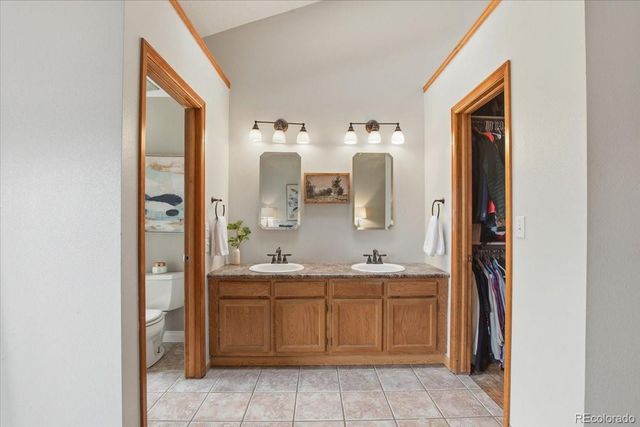 11 Long Spur, Littleton, CO 80127