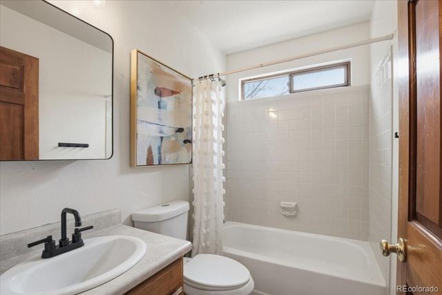 11 Long Spur, Littleton, CO 80127