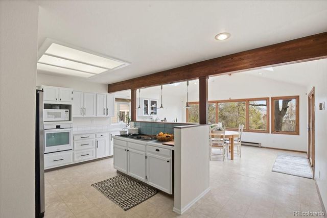 11 Long Spur, Littleton, CO 80127