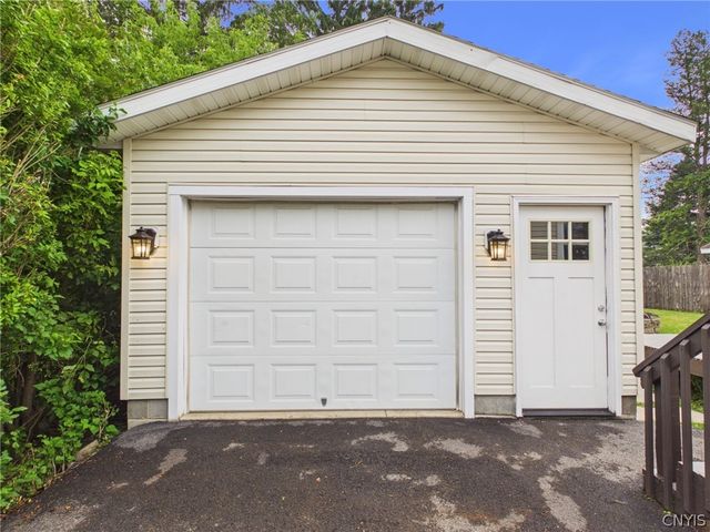 205 Windemere Road, Geddes, NY 13219