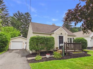 205 Windemere Road, Geddes, NY 13219
