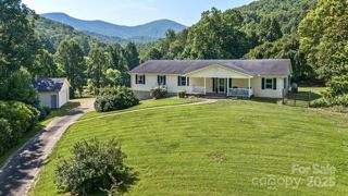 170 Beaverdam Loop Road, Candler, NC 28715