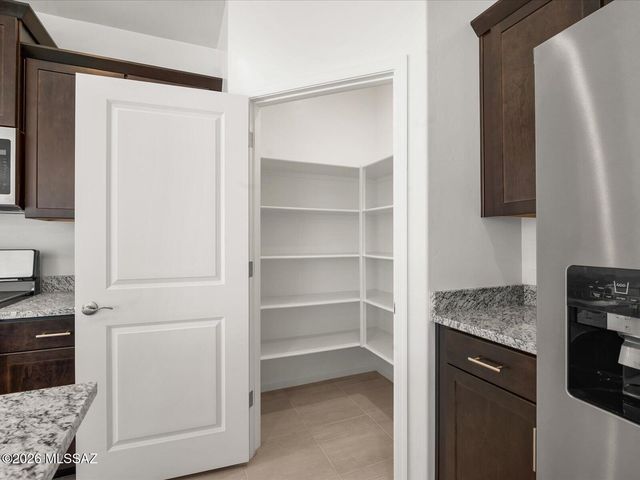 6741 W Cold Stream Court, Tucson, AZ 85757