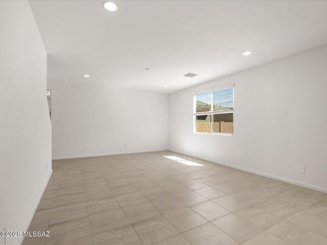 6741 W Cold Stream Court, Tucson, AZ 85757