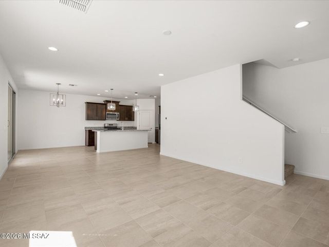 6741 W Cold Stream Court, Tucson, AZ 85757