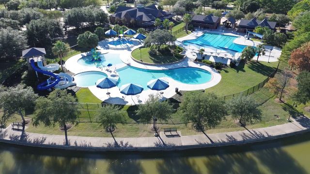 21202 Creeping Bentgrass Drive, Cypress, TX 77433