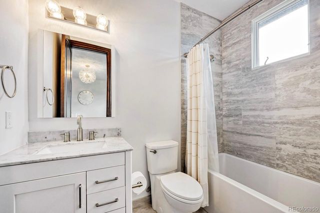 6111 Huron Place, Castle Rock, CO 80108