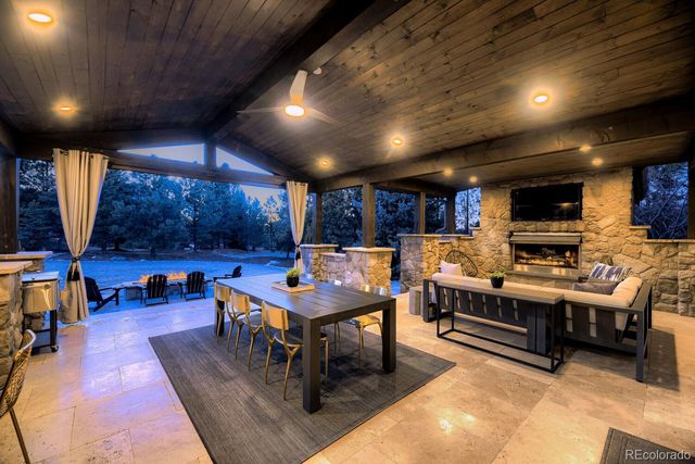 6111 Huron Place, Castle Rock, CO 80108