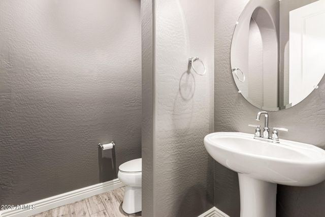 3541 E AQUARIUS Place, Chandler, AZ 85249