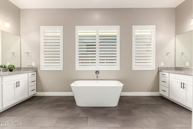 3541 E AQUARIUS Place, Chandler, AZ 85249