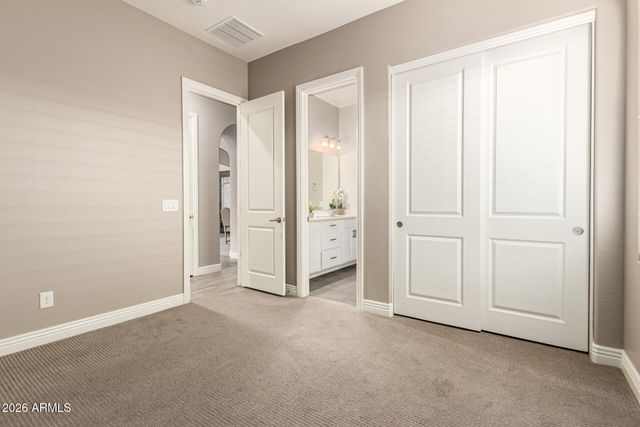 3541 E AQUARIUS Place, Chandler, AZ 85249