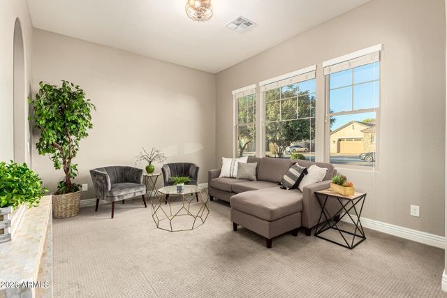 3541 E AQUARIUS Place, Chandler, AZ 85249