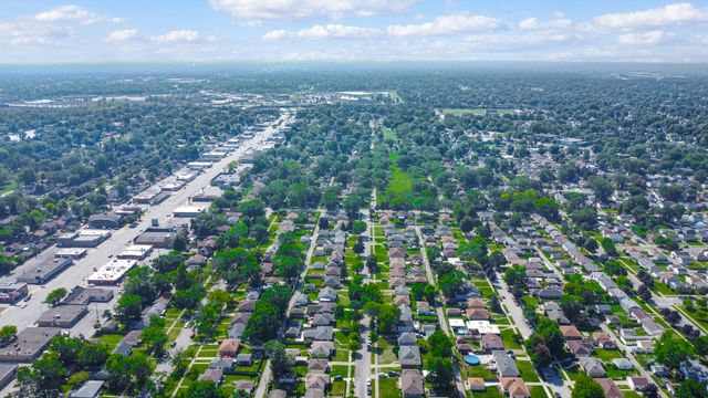 6723 Baring Avenue, Hammond, IN 46324