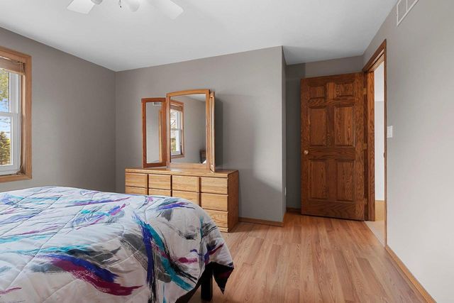1734 O HEARN LANE, De Pere, WI 54115