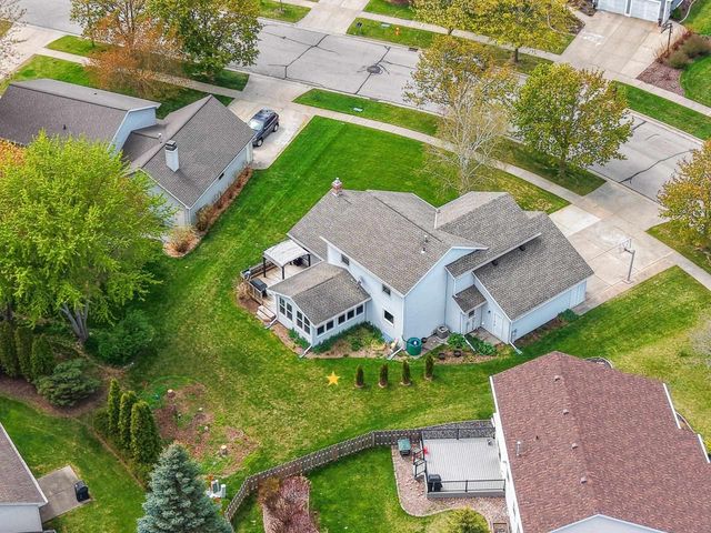 1734 O HEARN LANE, De Pere, WI 54115