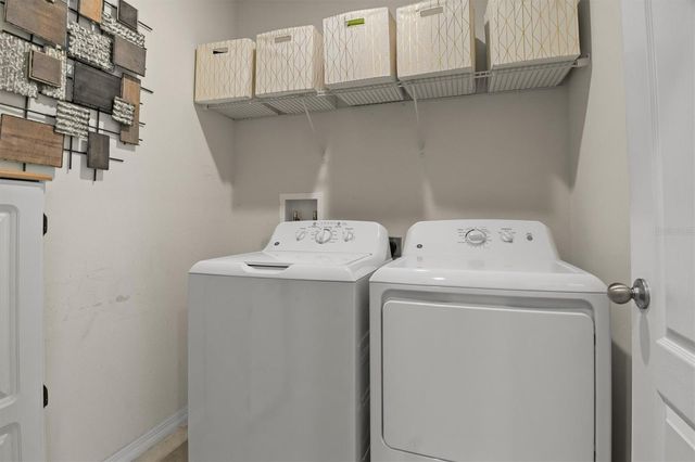 555 LUCERNE BOULEVARD, Winter Haven, FL 33881