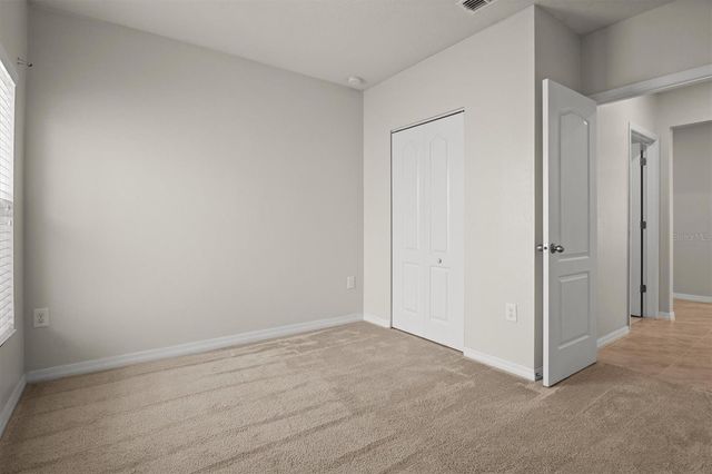 555 LUCERNE BOULEVARD, Winter Haven, FL 33881