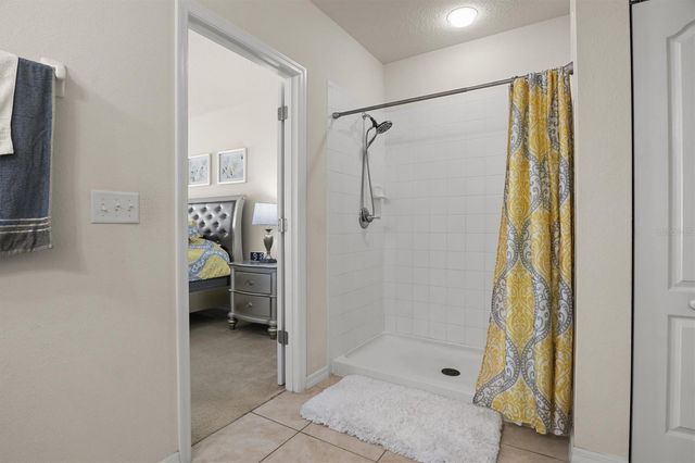 555 LUCERNE BOULEVARD, Winter Haven, FL 33881