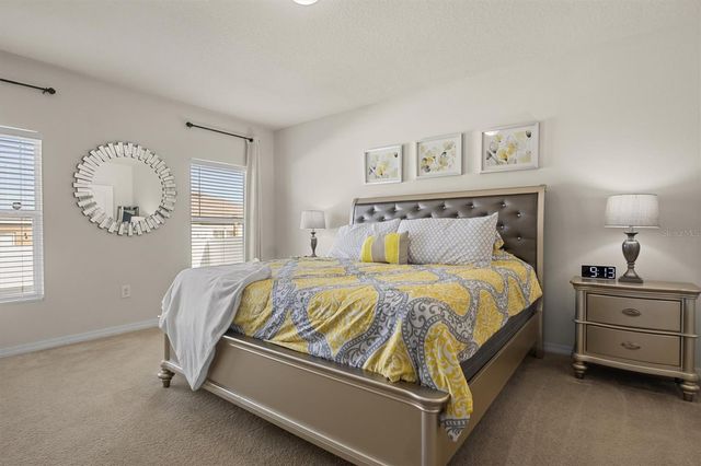 555 LUCERNE BOULEVARD, Winter Haven, FL 33881