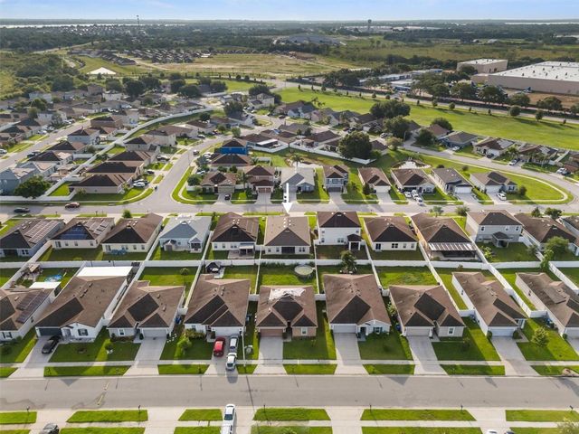 555 LUCERNE BOULEVARD, Winter Haven, FL 33881