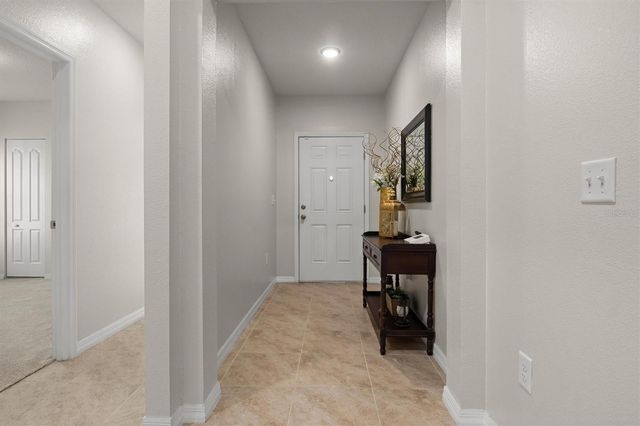 555 LUCERNE BOULEVARD, Winter Haven, FL 33881