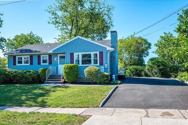 29 Hopkinson Avenue, Piscataway, NJ 08854