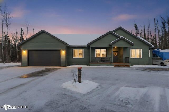 1305 W Woodpecker Circle, Wasilla, AK 99654
