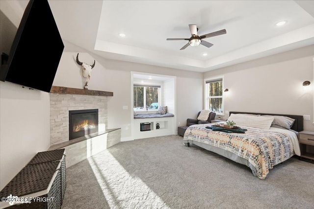 1305 W Woodpecker Circle, Wasilla, AK 99654