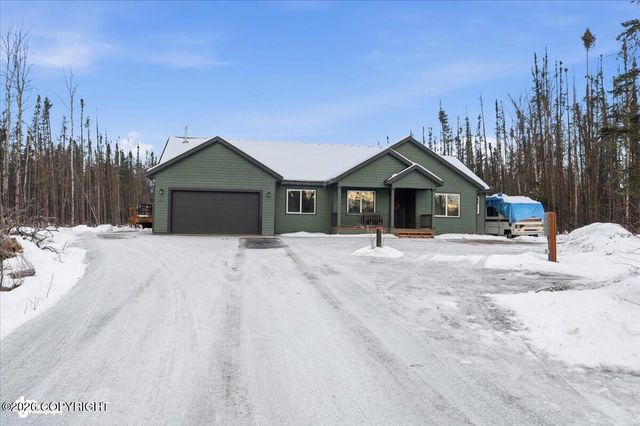 1305 W Woodpecker Circle, Wasilla, AK 99654