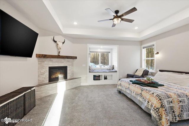 1305 W Woodpecker Circle, Wasilla, AK 99654