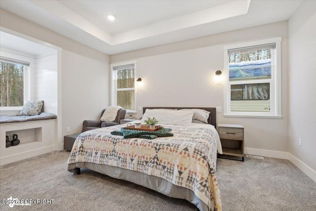 1305 W Woodpecker Circle, Wasilla, AK 99654