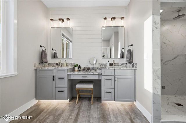 1305 W Woodpecker Circle, Wasilla, AK 99654