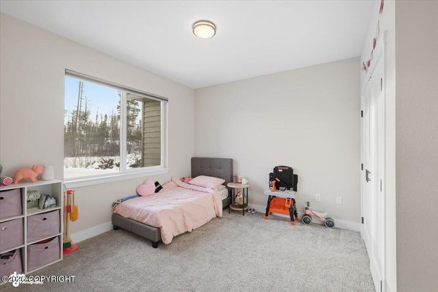 1305 W Woodpecker Circle, Wasilla, AK 99654