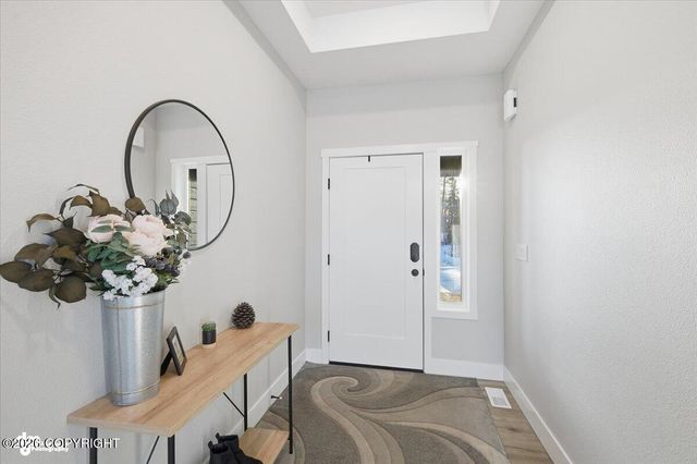 1305 W Woodpecker Circle, Wasilla, AK 99654