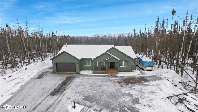 1305 W Woodpecker Circle, Wasilla, AK 99654