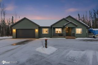 1305 W Woodpecker Circle, Wasilla, AK 99654