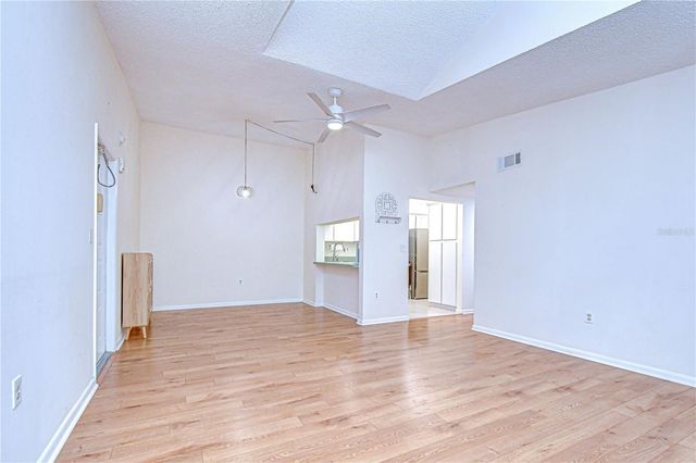 3161 LAKE PINE WAY S F3, Tarpon Springs, FL 34688
