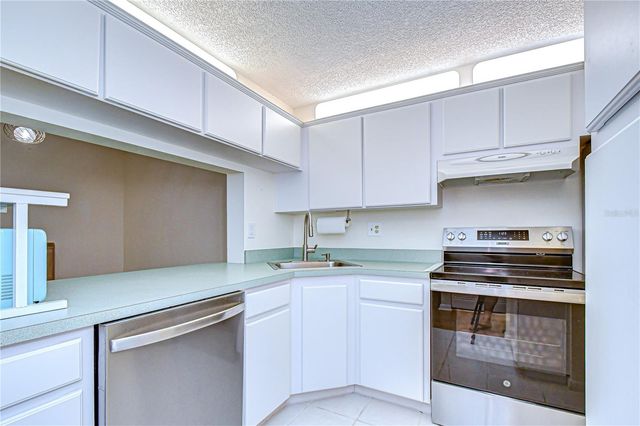 3161 LAKE PINE WAY S F3, Tarpon Springs, FL 34688