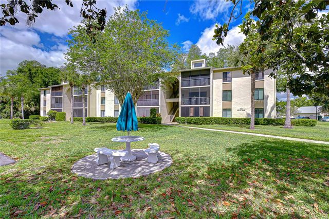 3161 LAKE PINE WAY S F3, Tarpon Springs, FL 34688