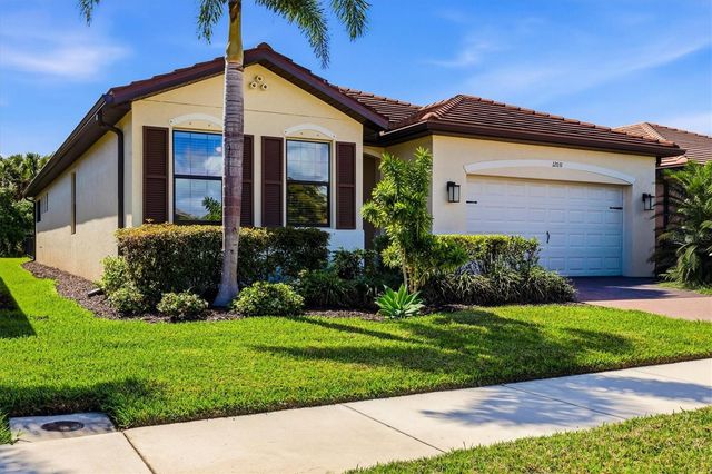 12031 LOVEGRASS STREET, Venice, FL 34293