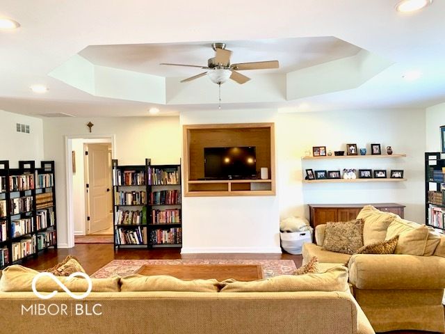 3555 Saint Andrews Place, Seymour, IN 47274