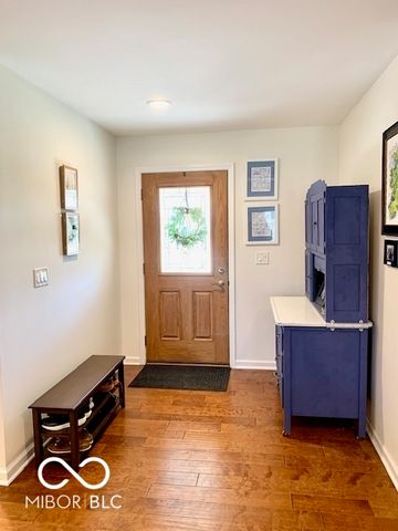 3555 Saint Andrews Place, Seymour, IN 47274
