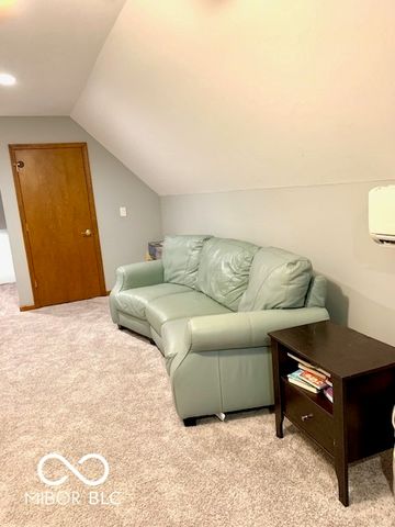 3555 Saint Andrews Place, Seymour, IN 47274
